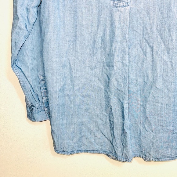 J. Jill Denim Medium Wash Chambray Split Neck Popover Tunic Top Medium Women’s - Picture 4 of 10